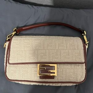 Fendi canvas baguette